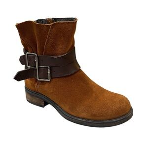 Steve Madden Dormaa Cognac Suede Ankle Boots with Dark Brown Buckle